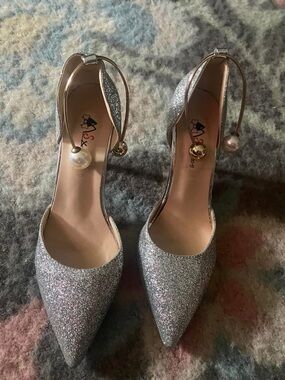 A Classy Chic Boutique Silver Glitter Pointed Toe Heels with Ankle Charms